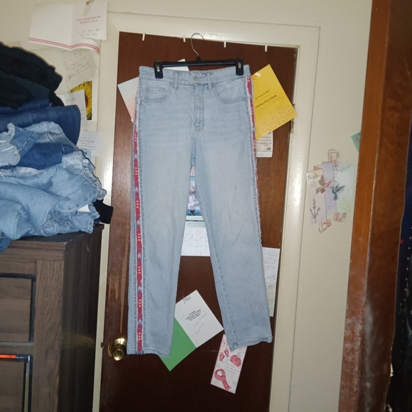 PILCRO Anthropology Embroidered Straight Leg Jeans 28" - Picture 3 of 10